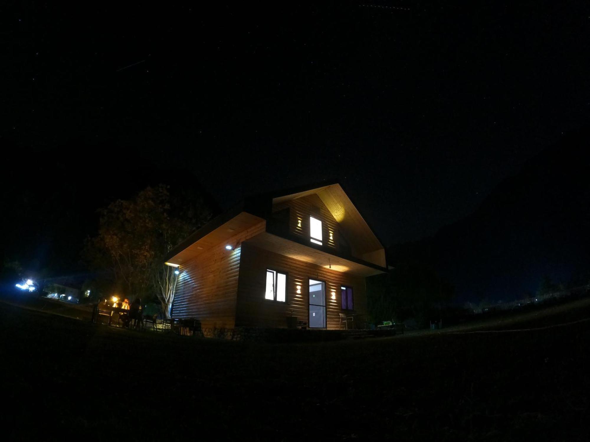 Ferma E Bleteve Stomici Casa de hóspedes